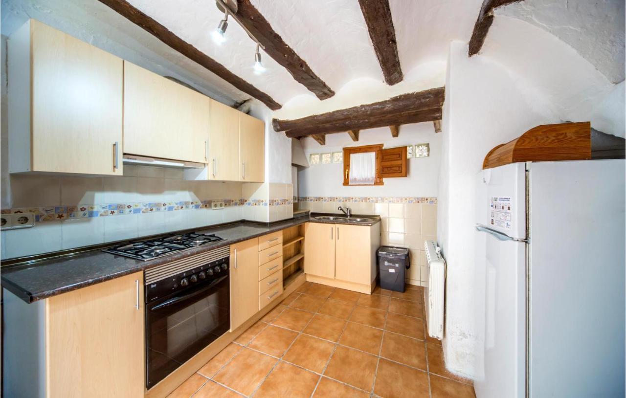 Beautiful Home In Bocairent With Kitchen Extérieur photo
