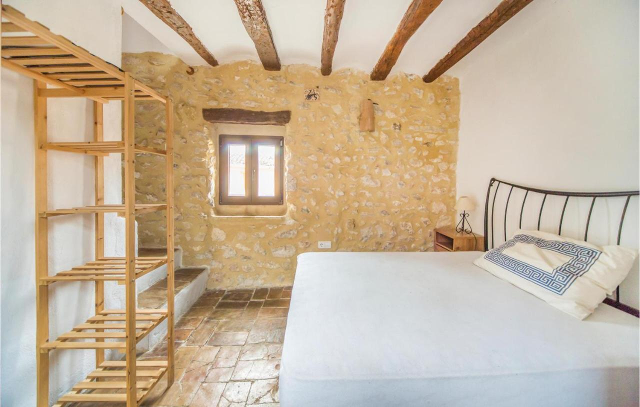 Beautiful Home In Bocairent With Kitchen Extérieur photo